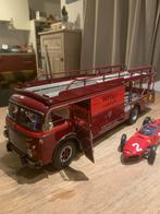 CMC Ferrari Racetransporter met Raceauto dino ferrari  1:18, Ophalen, Zo goed als nieuw, Auto, Overige merken