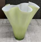 Tulpenvaas, vouwvaas, waaiervaas, zakdoekvaas., Huis en Inrichting, Ophalen of Verzenden, Overige kleuren, Glas, Minder dan 50 cm