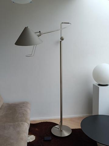 Artemide Nestore Xxl vloerlamp beschikbaar voor biedingen