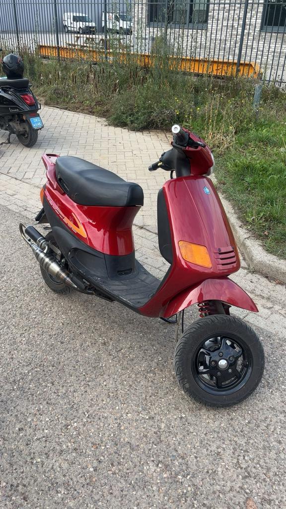 Zip Fastrider te ruil tegen 125/172!!!, Fietsen en Brommers, Brommeronderdelen | Scooters, Gebruikt, Piaggio, Uitlaat, Ophalen
