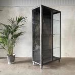 Oude medicijnkast, vintage vitrine, vitrinekast, kast, Antiek en Kunst, Curiosa en Brocante, Ophalen