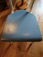 Leuk oud houten frans stoeltje in goede staat licht blauw., Ophalen of Verzenden