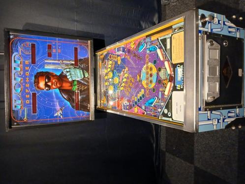 Flipperkast World Defender, Verzamelen, Automaten | Flipperkasten, Gebruikt, Flipperkast, Ophalen