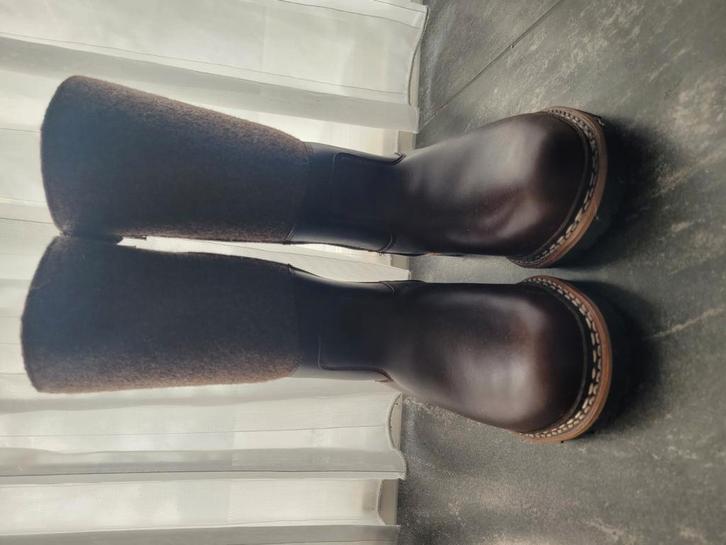 Meindl Filzmoos winterlaarzen mt 42.5, Kleding | Dames, Schoenen, Zo goed als nieuw, Wandelschoenen, Ophalen of Verzenden