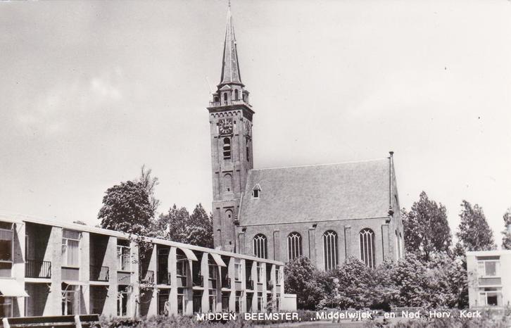 01643 Middenbeemster - Middelwijck en Ned. Herv. kerk - 1974, Verzamelen, Ansichtkaarten | Nederland, Ongelopen, Noord-Holland