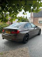 BMW 3-Serie 328i 245pk Aut 2012 Bruin, Auto's, Automaat, 745 kg, Achterwielaandrijving, 74 €/maand