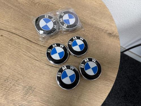 Set Nieuwe BMW Naafdoppen Naafkapjes 68mm verzenden=mogelijk, Auto diversen, Wieldoppen, Nieuw, Ophalen of Verzenden