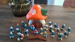 Mooie set Van 21 Smurfen met groot Smurfen huis., Ophalen of Verzenden, Gebruikt, Verschillende Smurfen