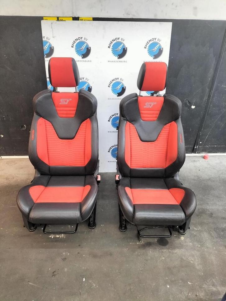 Ford Fiesta ST  interieur 3 drs Zwart leder met rood, Auto-onderdelen, Interieur en Bekleding, Gebruikt, Ophalen of Verzenden