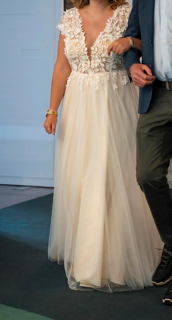 1 x gedragen Bianco Evento trouwjurk Rozalia maat 44, Kleding | Dames, Trouwkleding en Trouwaccessoires, Zo goed als nieuw, Trouwjurk