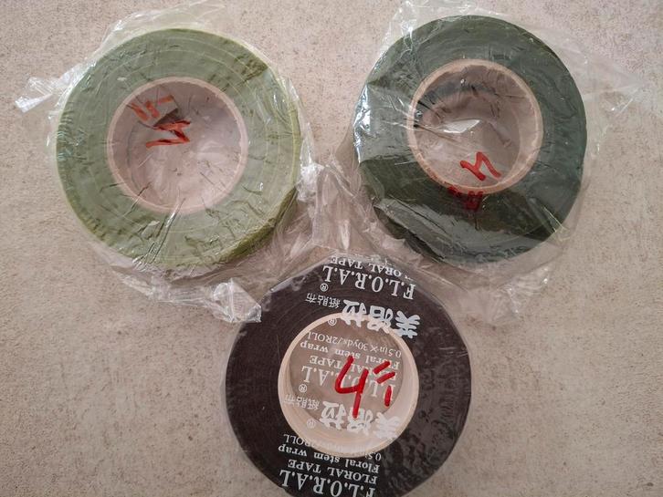Zes nieuwe rollen bloemen tape floral tape, 3 kleuren, Hobby en Vrije tijd, Knutselen, Nieuw, Materiaal, Ophalen of Verzenden