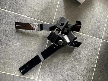 Urban Arrow Maxi Cosie Adapter beschikbaar voor biedingen