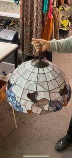 Hanglamp (Tiffany ), Huis en Inrichting, Lampen | Lampenkappen, Rond, Ophalen of Verzenden, Zo goed als nieuw, 25 tot 50 cm