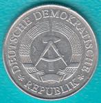 D.D.R. 2 Mark 1975A State Emblem in munthouder, Ophalen of Verzenden, Duitsland, Losse munt