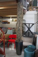 Geglazuurde aardewerk bloempot met bamboestokken decoratie, Tuin en Terras, Bloempotten, Ophalen, Rond, Binnen, Zo goed als nieuw