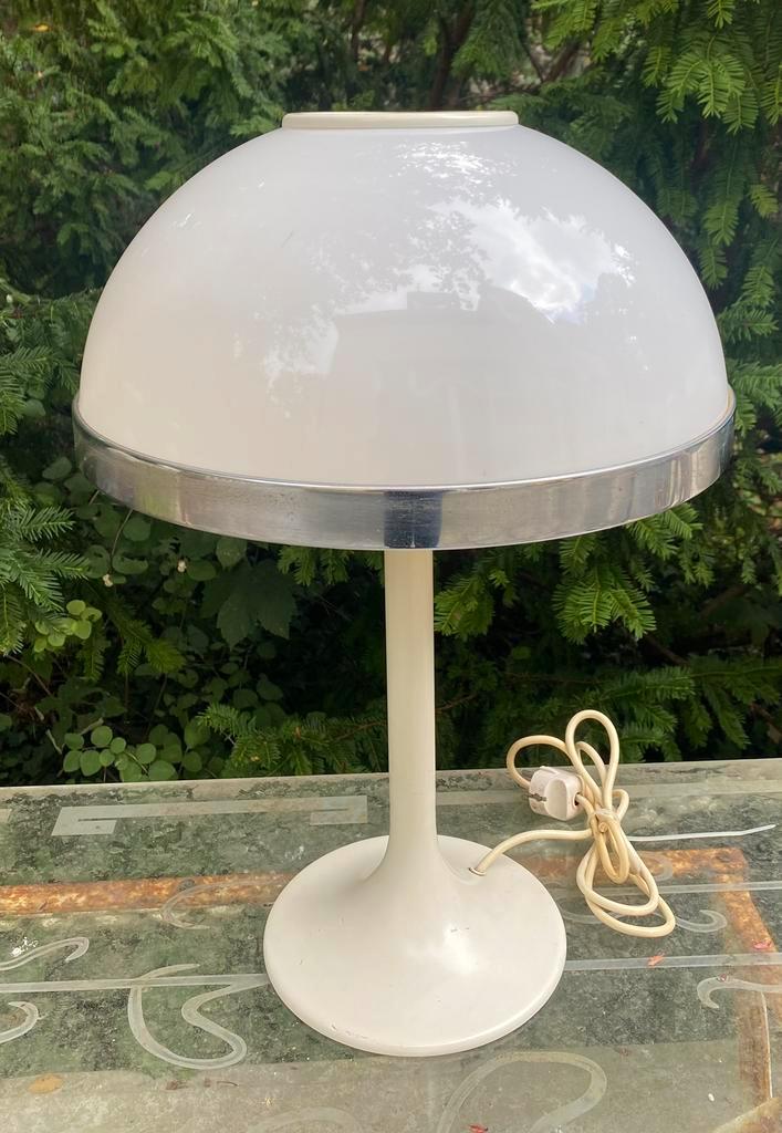 Midcentury space age tafellamp Kaiser Leuchten Kaiser Idell, Huis en Inrichting, Lampen | Tafellampen, Zo goed als nieuw, Minder dan 50 cm