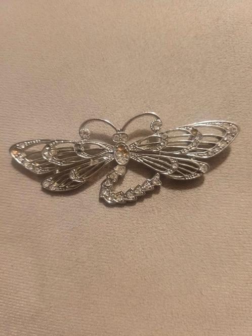 Vintage Dragonfly Broche met Strass, Sieraden, Tassen en Uiterlijk, Broches, Zo goed als nieuw, Zilver, Zilver, 4 tot 7 cm, Met strass