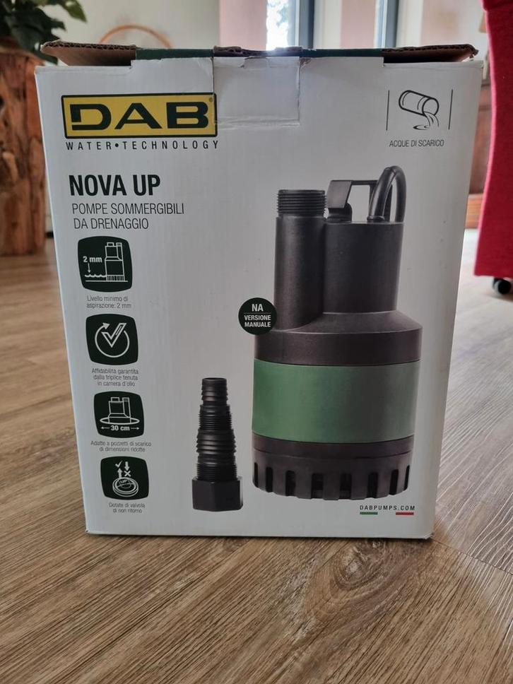 DAB Nova UP Dompelpomp - Zo Goed Als Nieuw, Doe-het-zelf en Verbouw, Overige Doe-het-zelf en Verbouw, Zo goed als nieuw, Ophalen