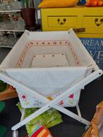 Petitpraia wiegje compleet met beddengoed, bloemdecor, Kinderen en Baby's, Babywiegjes en Ledikanten, Ophalen, Zo goed als nieuw