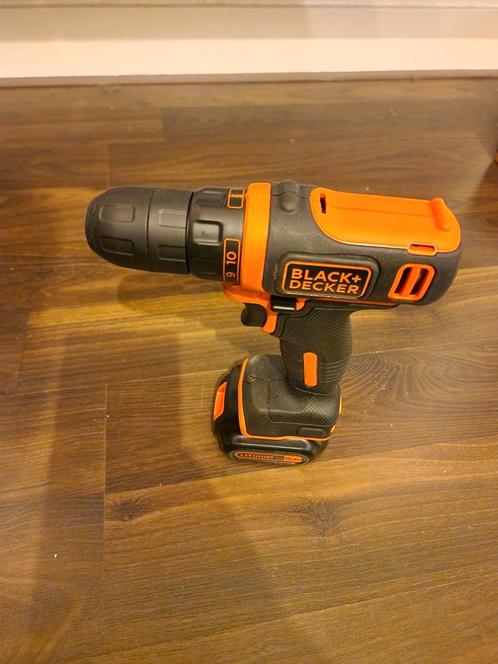 Black+Decker Accu schroevendraaier, Doe-het-zelf en Verbouw, Gereedschap | Boormachines, Zo goed als nieuw, Ophalen of Verzenden