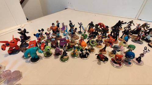 Disney infinity nagenoeg complete collectie, Spelcomputers en Games, Games | Overige, Zo goed als nieuw, Avontuur en Actie, 2 spelers