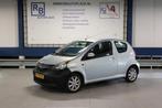 Toyota Aygo 1.0-12V / APK 7 2026 / DVD SCHERM, Voorwielaandrijving, Gebruikt, 68 pk, Origineel Nederlands