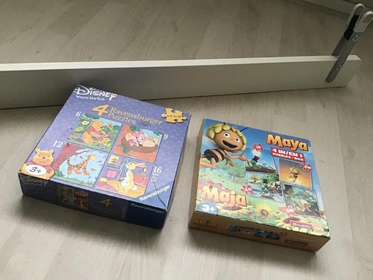 2 doosjes 4 in 1 puzzels  en een IKEA vikare (bedhekje rand), Kinderen en Baby's, Speelgoed | Kinderpuzzels, Zo goed als nieuw