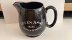 Queen Anne Scotch Whisky Waterjug zwart, Verzamelen, Merken en Reclamevoorwerpen, Ophalen of Verzenden, Zo goed als nieuw, Gebruiksvoorwerp