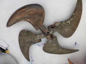 te koop vierblads klapschroefbladen gebruikt volvo penta beschikbaar voor biedingen