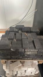 Metsel stenen zwart 150 stuks, Doe-het-zelf en Verbouw, Metselstenen, Ophalen, Zo goed als nieuw, Bakstenen