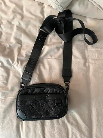 Louis vuitton tas beschikbaar voor biedingen
