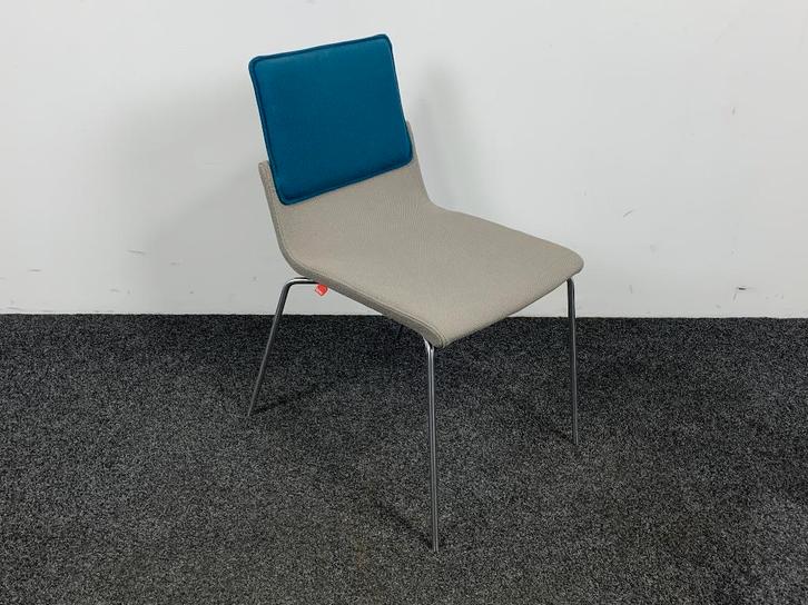 Gispen Triennial Chair 1  24474, Huis en Inrichting, Stoelen, Gebruikt, Eén, Metaal, Stof, Blauw, Ophalen