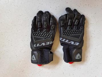 Revit Sand 3 zomer handschoenen maat M beschikbaar voor biedingen