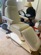 Schoonheidsspecialist behandstoel, werkkast loeplamp + stoel, Ophalen, Zo goed als nieuw, Massagetafel