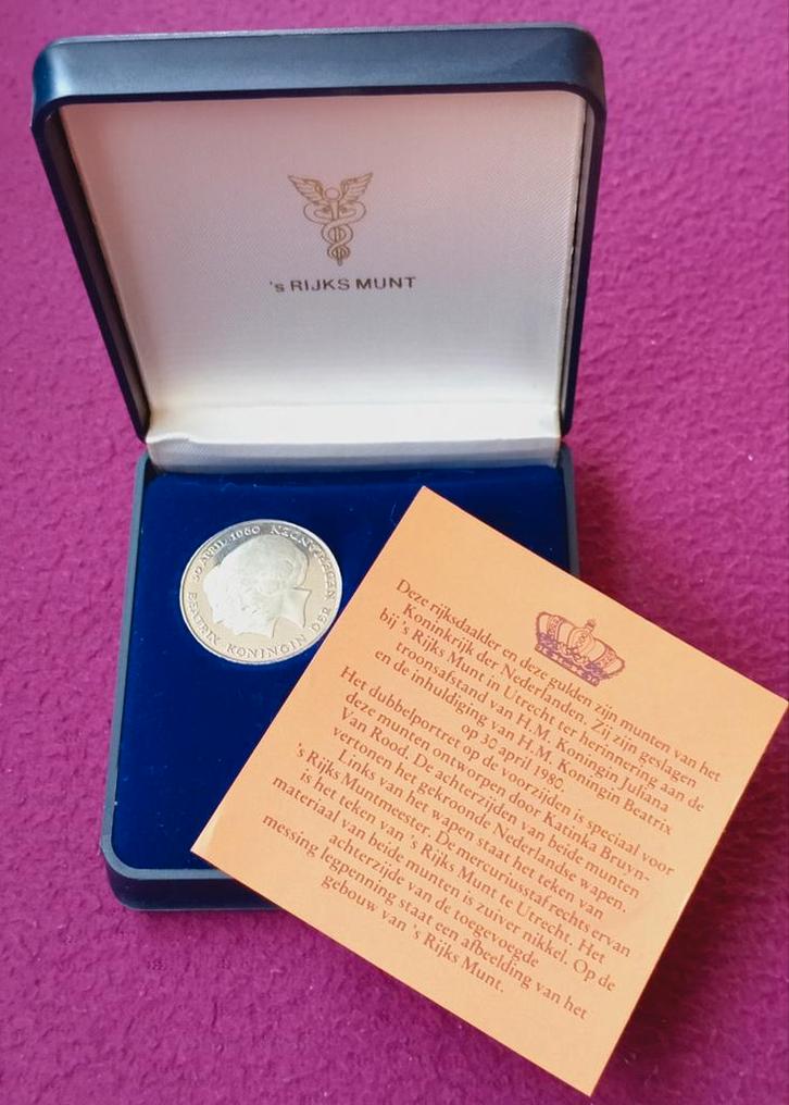 Kroningsdaalder Beatrix 1980 (FDC), Postzegels en Munten, Munten | Nederland, Koningin Beatrix, Ophalen of Verzenden