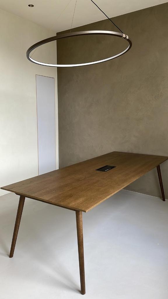 & Tradition tafel Smoked Stained Oak + kabelgoot 100x250 cm, Huis en Inrichting, Tafels | Eettafels, Nieuw, 50 tot 100 cm, 200 cm of meer