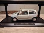 RENAULT TWINGO  BOREAL SILVER 1998, Hobby en Vrije tijd, Modelauto's | 1:18, Ophalen of Verzenden, Zo goed als nieuw, Auto, Norev