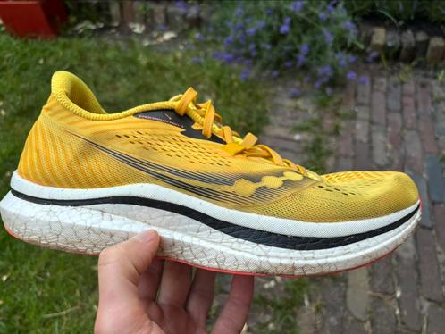 Sauconu Endorphin Pro 2 mt 44 (Carbon plaat), Sport en Fitness, Loopsport en Atletiek, Zo goed als nieuw, Hardloopschoenen, Overige merken