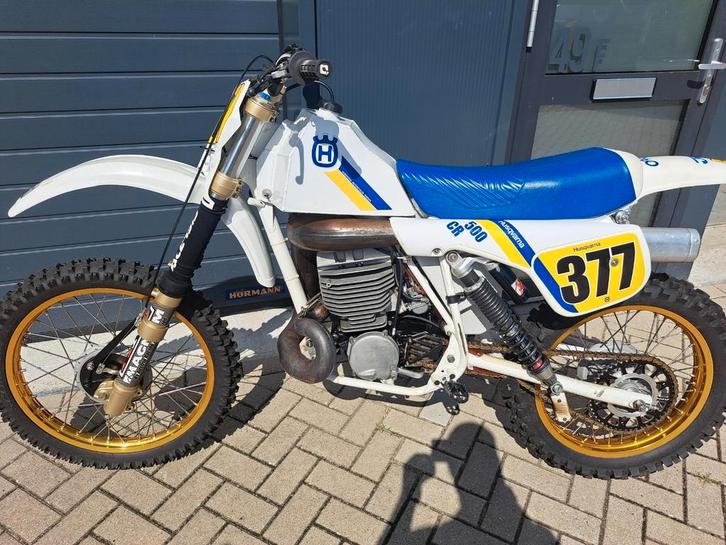 Husqvarna cr 500 special edition met honda blok.twin shock., Fietsen en Brommers, Brommers | Crossbrommers, Zo goed als nieuw