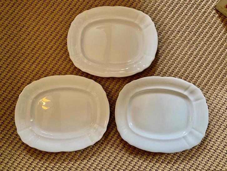3x Antieke Petrus Regout Wellington platte schalen 39x32cm, Antiek en Kunst, Antiek | Schalen, Ophalen of Verzenden