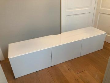 IKEA Besta Wandkast 180x40x40cm met Glasplaat