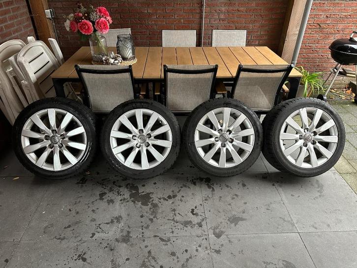 Originele Audi A4 B8 Winterset 17 Inch 5x112, Auto-onderdelen, Banden en Velgen, Banden en Velgen, Winterbanden, 19 inch, 225 mm
