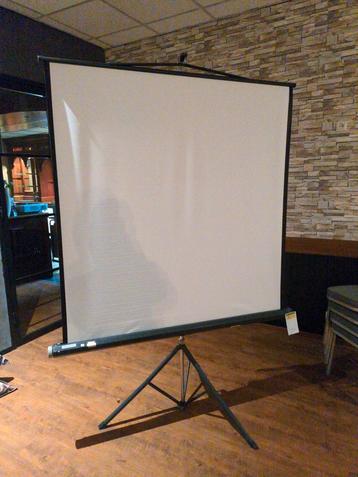 Projecta Projectiescherm - Draagbaar beschikbaar voor biedingen