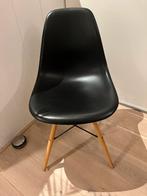 Vitra Eames DSW, Huis en Inrichting, Stoelen, Ophalen, Gebruikt, Eén