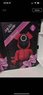 Bearbrick squid game rondje, Ophalen of Verzenden, Zo goed als nieuw
