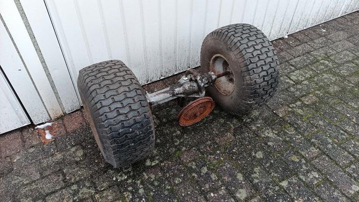 Achter as zitmaaier met wielen (model 618-0073), Tuin en Terras, Zitmaaiers, Gebruikt, 90 tot 120 cm, Ophalen