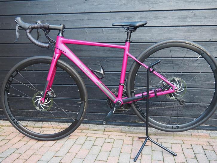 Cube axial ws pro dames racefiets paars/zwart  maat 50, Fietsen en Brommers, Fietsen | Dames | Sportfietsen en Toerfietsen, Zo goed als nieuw