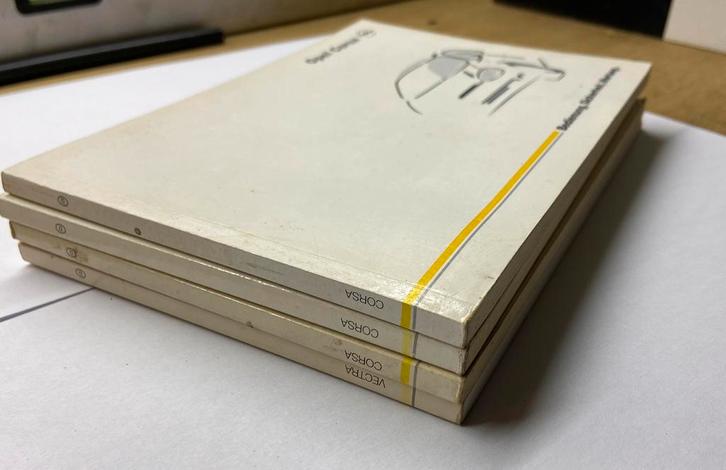 4 Opel handleidingen, Corsa en Vectra (Duitstalig), Auto diversen, Handleidingen en Instructieboekjes, Ophalen of Verzenden