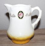 Antieke kannetje met medaillon decor - Nimy, Ophalen of Verzenden
