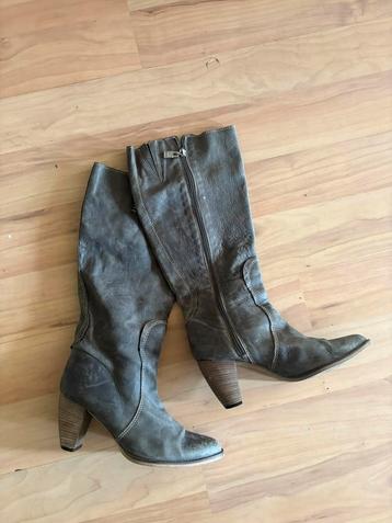 Zgan prachtige hoge leren laarzen van Walk in the park mt 38 beschikbaar voor biedingen